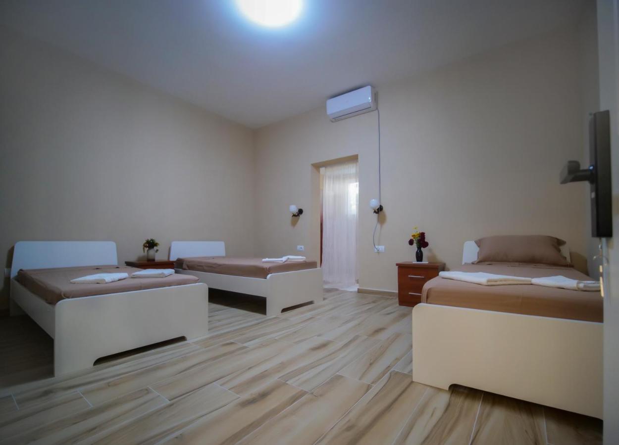 Hanna & Solei Hotel Berat Exterior photo